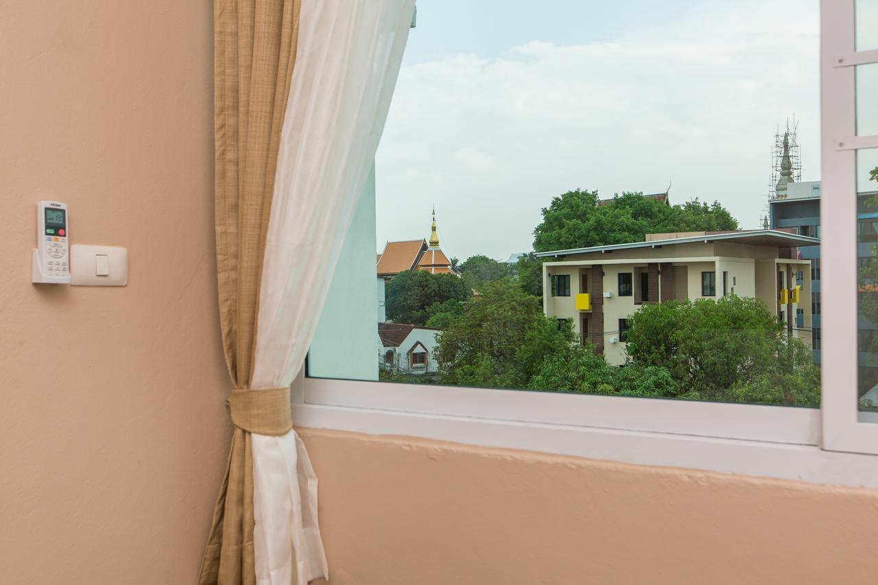 Habitat Hotel Chiang Mai Bagian luar foto